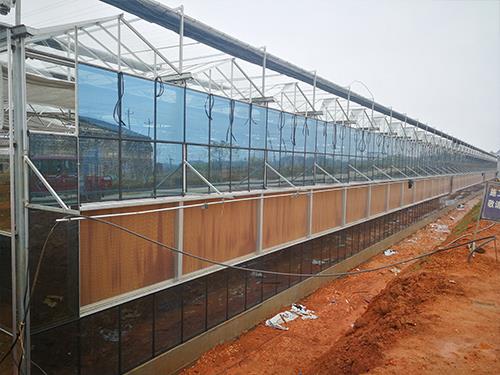 鋁合金框水簾施工現場